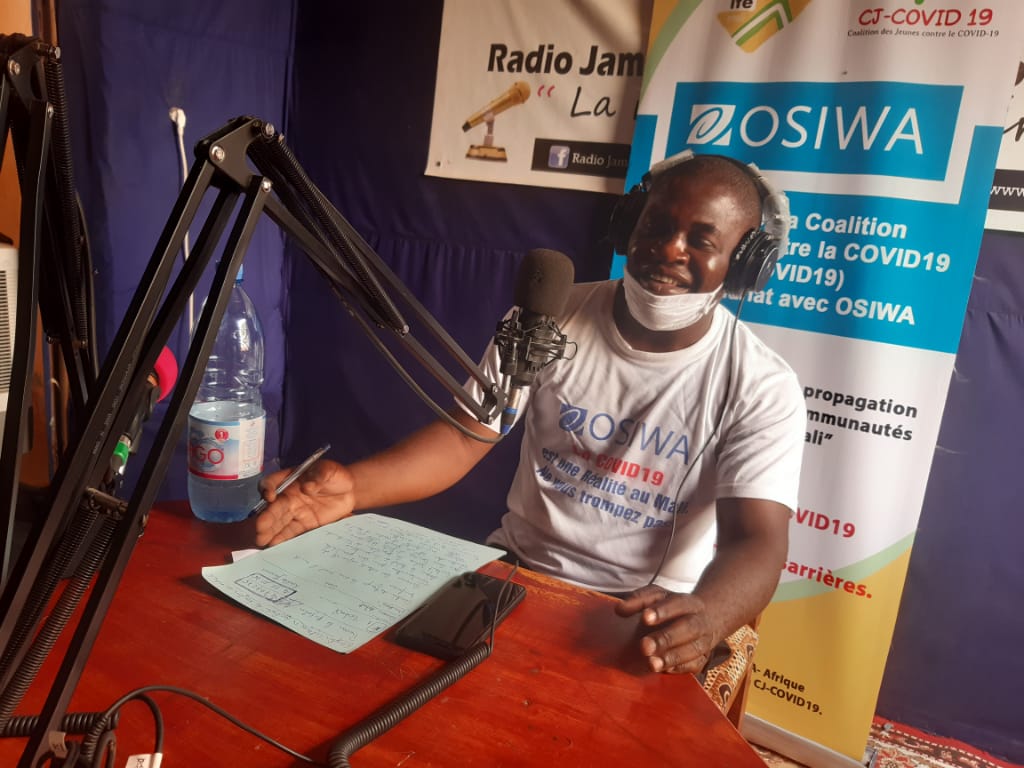 CJ COVID-19 🇲🇱 tweet media