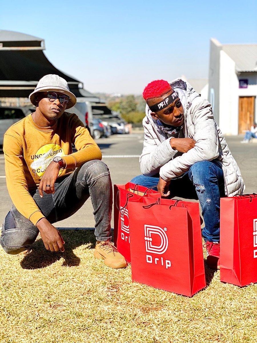 Bob_MabenaSA's tweet photo. #TheTownshipDream making a black kids dream a reality, S/O to @LekauSehoana for the Plug, Bro Just Put #DRIP on #DripDripJuluka 🙏🏽 
Sending Lots of Love to my Sister @Kea_Sebetso aswell♥️ 
cc: @DjMaphorisa @KabzaDeSmall_ @Tyler_ICU Thank you again Bro’s 
@SanzaLo_SA @ShoeZ_K4Eva https://t.co/7pUdc5a8Bd
