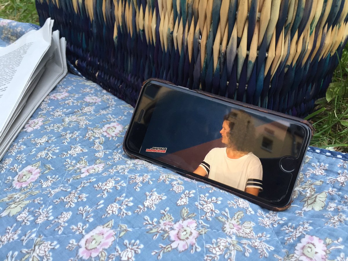 Richtig lustiger Abend im Garten mit dem Livestream #DiedigitaleDrehbühne des <a href="/UnikatClub/">Unikat(club)</a>, dem studentischen Club der @UniWH - bitte fortführen