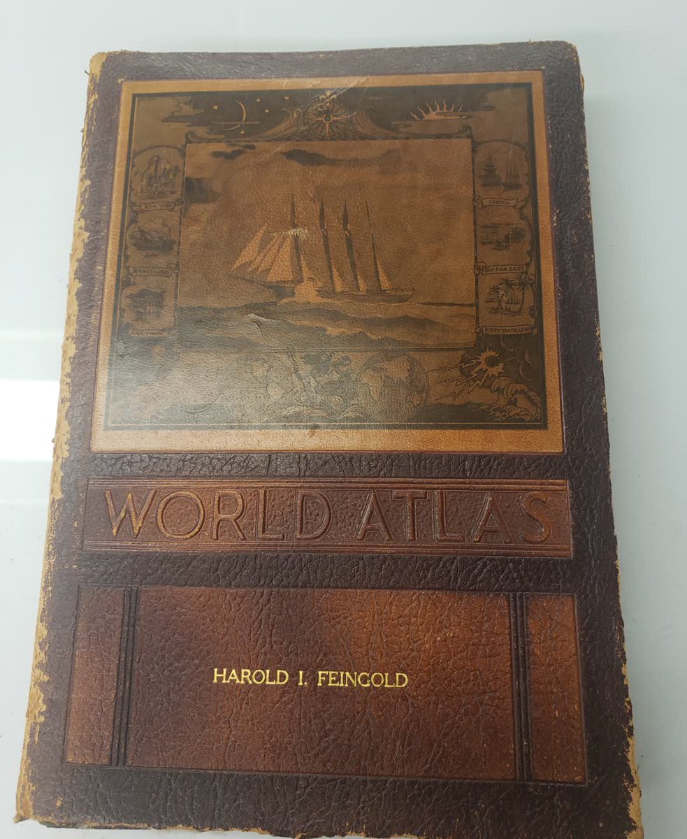 rosbookbinding's tweet image. When we remove old covers, we save them just in case. And you can always request to have it given back to you!