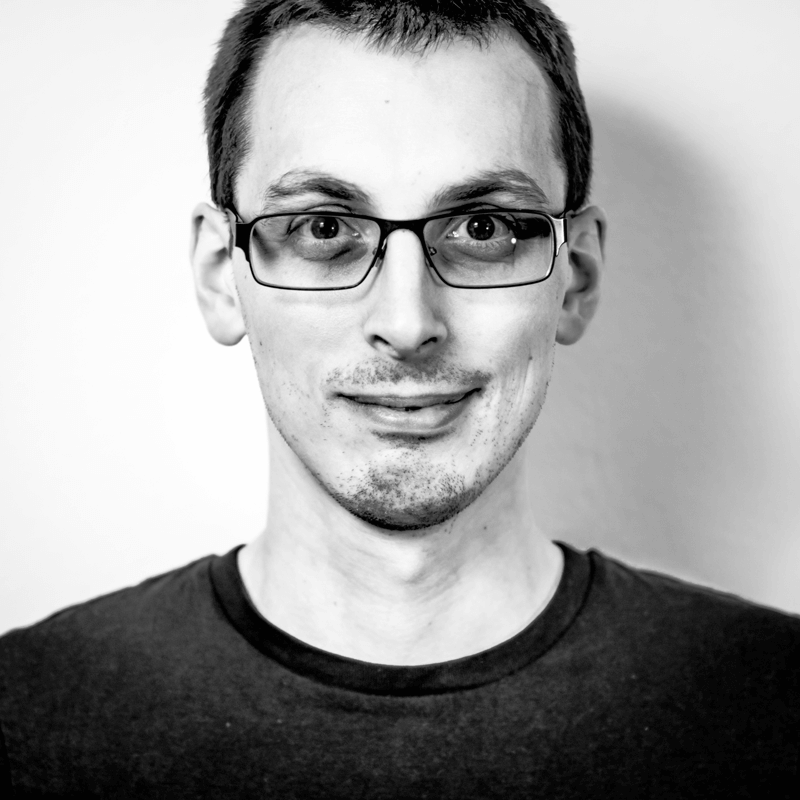 js13kGames's tweet photo. Please welcome Piotr Migdał @pmigdal, founder of Quantum Flytrap and developer of @QuantumGameIO, as our #js13k 2020 expert! https://t.co/z1aicMv4d3 #Quantum #QuantumGame #QuantumComputing https://t.co/fWaJsJsYK4