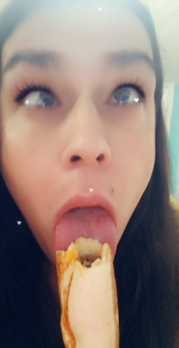 If your dick was a quesarito this could be us 😍 https://t.co/Dvd898zSsA<a href="/tag/lgbt"class="tags"><span>#lgbt</span></a><a href="/tag/latina"class="tags"><span>#latina</span></a><a href="/tag/transgender"class="tags"><span>#transgender</span></a><a href="/tag/lgbtq"class="tags"><span>#lgbtq</span></a><a href="/tag/tg"class="tags"><span>#tg</span></a><a href="/tag/transgirl"class="tags"><span>#transgirl</span></a>