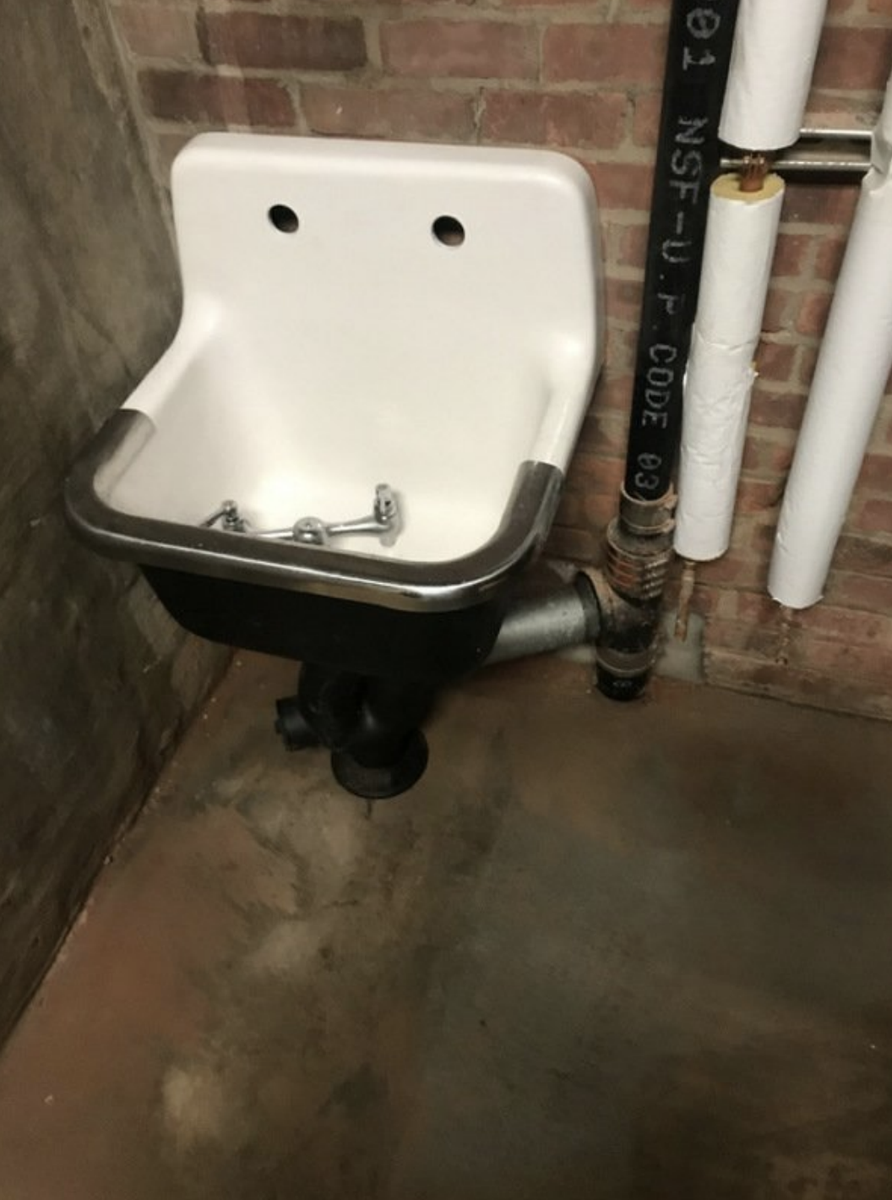 JesuitPrep's tweet photo. Update of the week: Plumbers worked on the cellar water heater and domestic water lines.

#BJPsNewHome #BJP #Brooklyn #JesuitSchool #HonoringThePromise #MiddleSchool https://t.co/z9ybxJZ13l