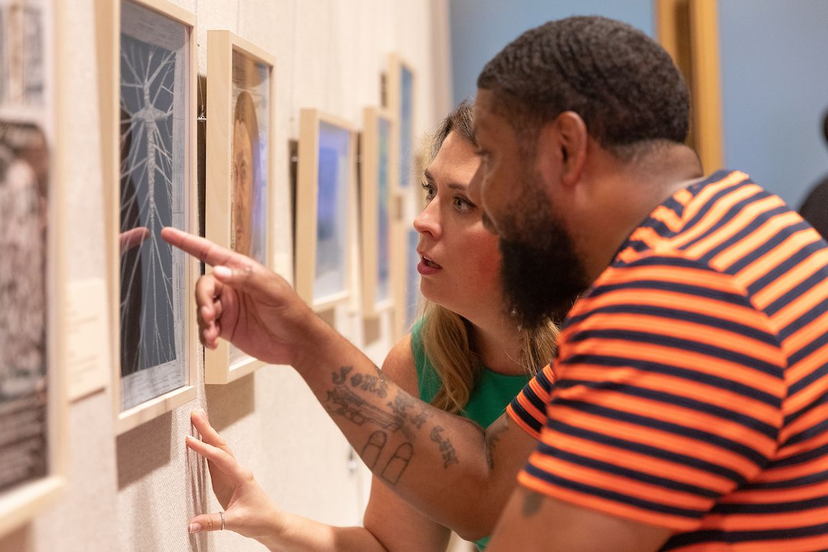 muralarts's tweet photo. Applications are open for the Fall 2020 Guild Cohort! Learn more about this paid apprenticeship program for justice involved individuals and apply by July 31st. #reentryawareness
https://t.co/qR5YncvmBi https://t.co/asAV9esZz6