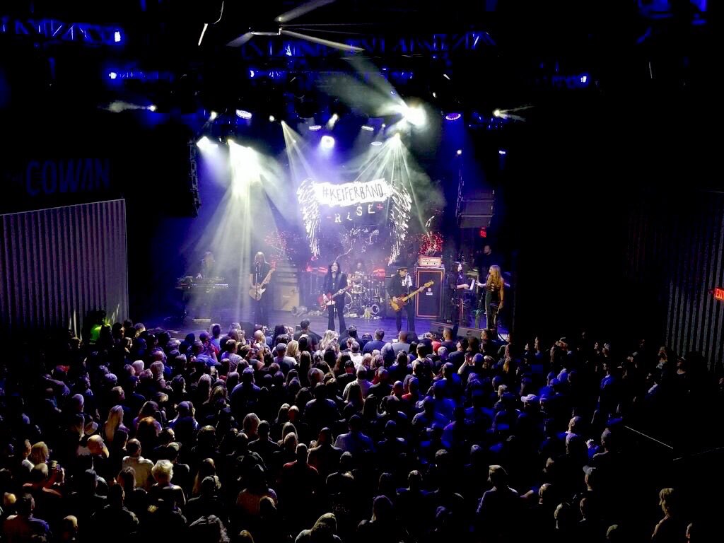 #throwbackthursday 
One year ago today, July 30, 2019...
Lots was going on in #keiferband land :)
-RISE+ release date announcement, “The Death of Me” video released &amp; opening night of the -RISE+ tour 🔊
#soldoutshow <a href="/TheCowanNash/">The Cowan</a> 
Missing you all but we will ALL be together soon!