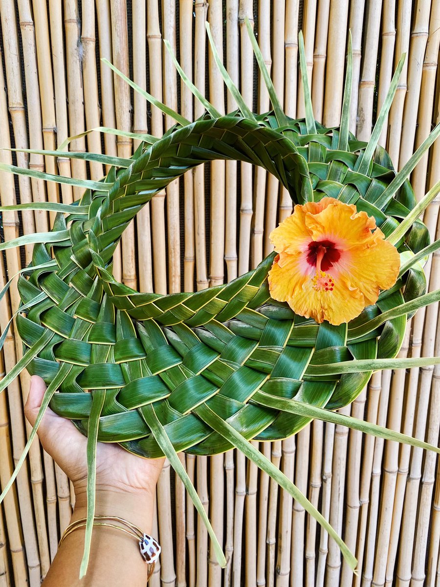 tealkealohi's tweet photo. It costs $0 to rt an artist’s work🤩

Find me on IG for more: @CocoKealohi https://t.co/bGE00OPkHq