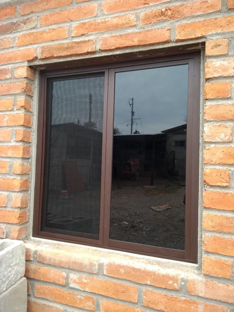 Alesita🍑 tweet media