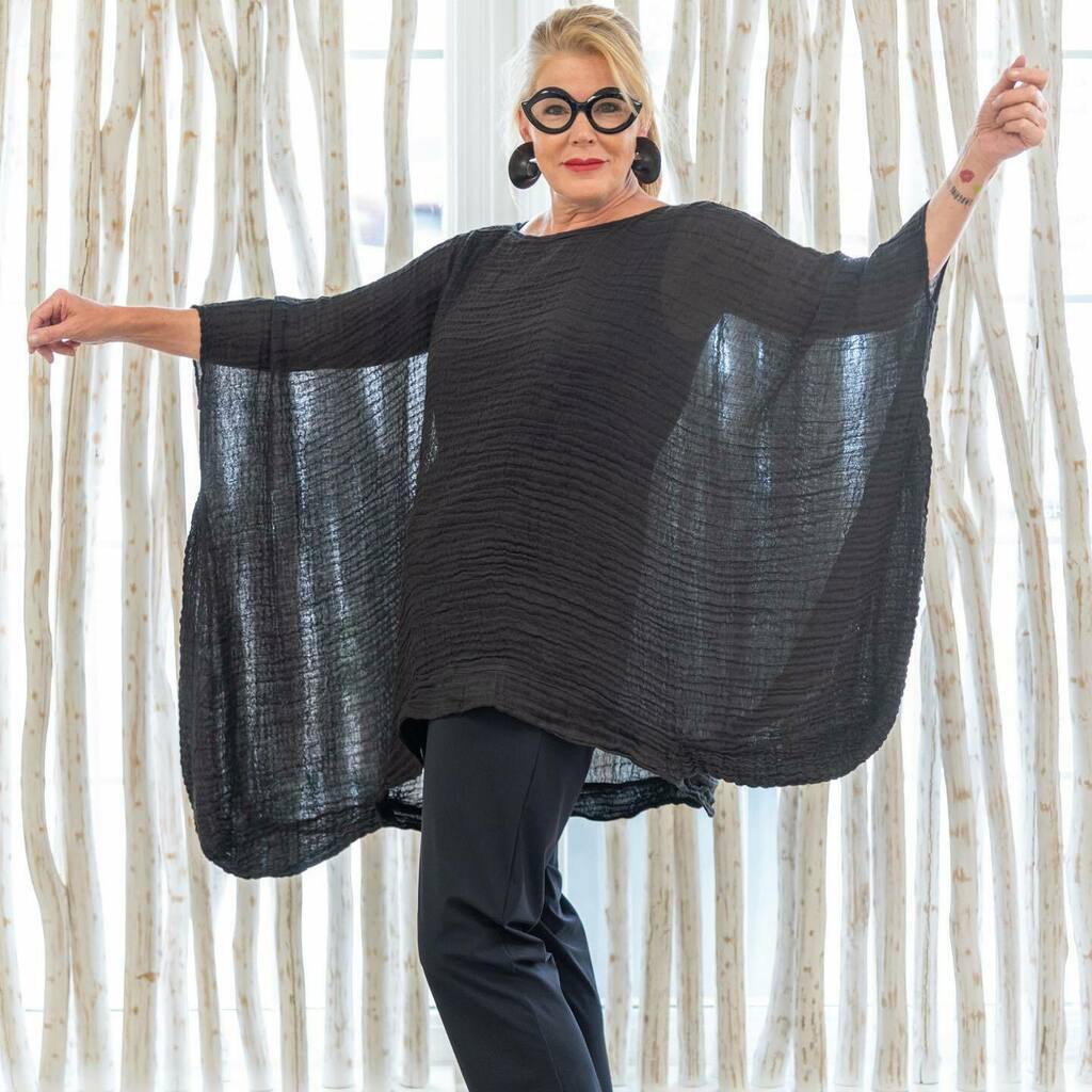 UtopiaTulsa's tweet photo. #layeringclothing #shoplocal #style #tulsaoklahoma #shopsmall #labotegadibrunella Great year around layering piece! Available in Black or Charcoal @utopiatulsa @brooksidetulsaok @labottegadibrunella @oklahomafashion @shopsmall https://t.co/abj4ybOfoy