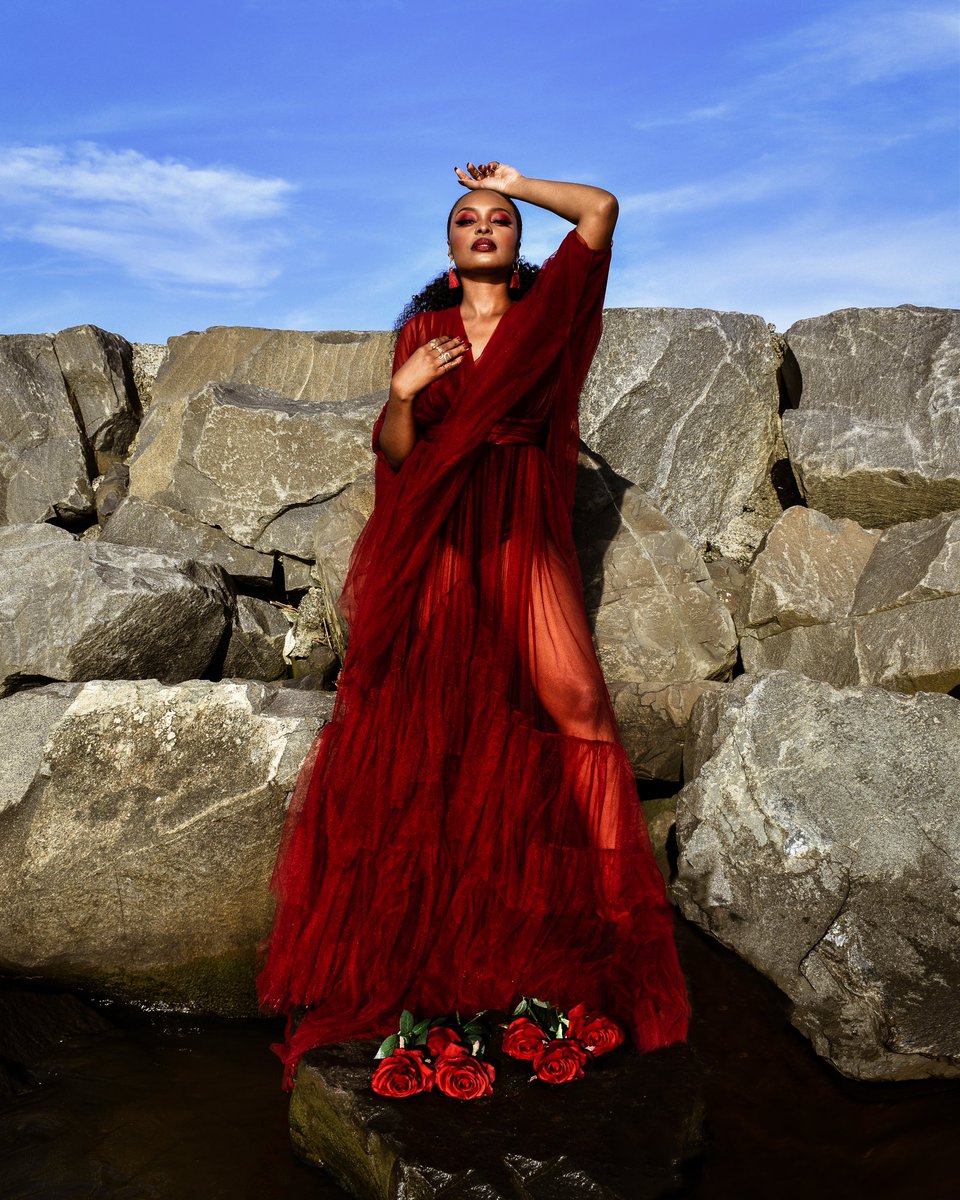 YechiStyle's tweet photo. Black women 🤝 editorial photography | styled and directed by us https://t.co/tJOhzZhXLm