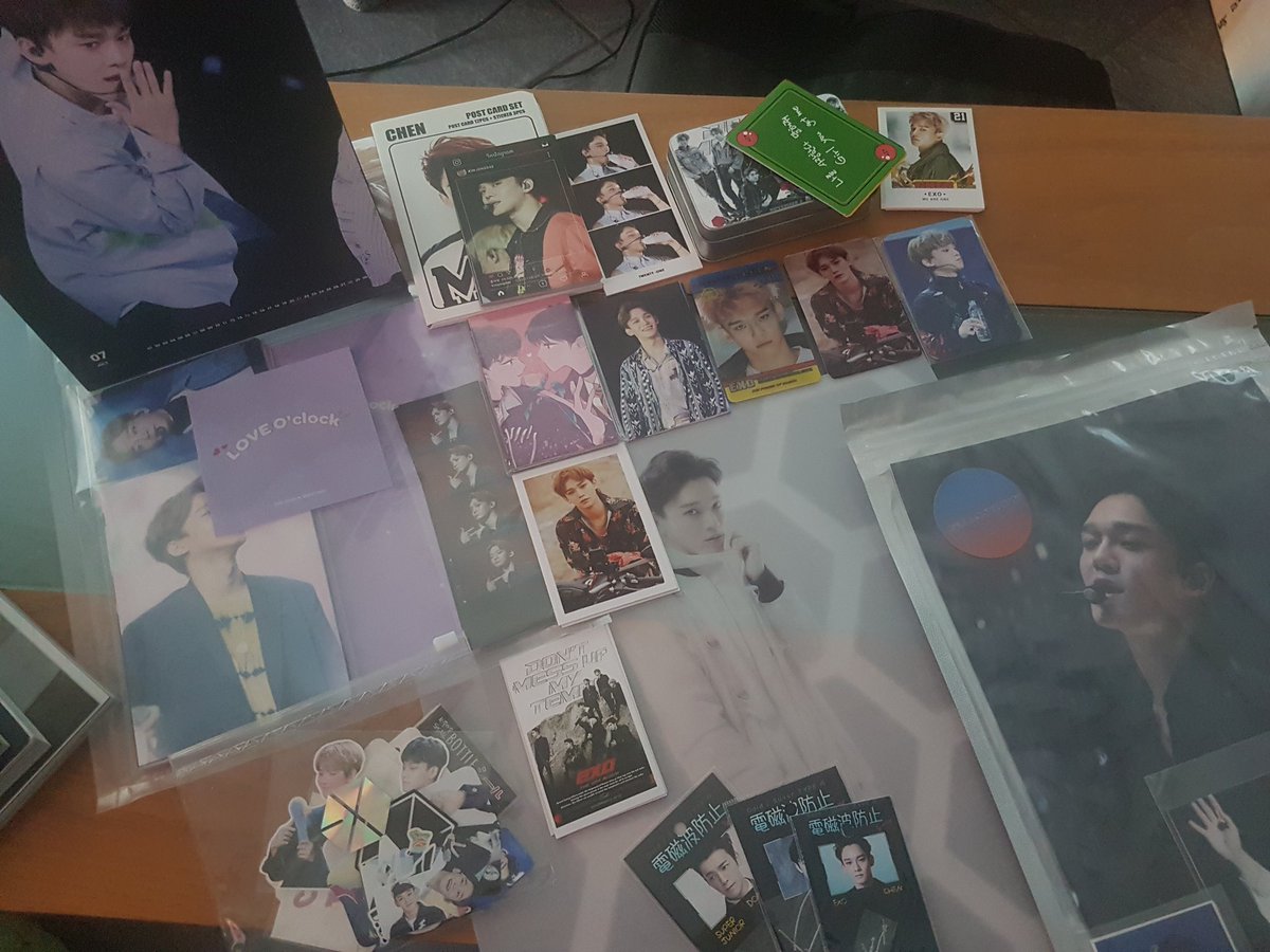 NatuurLee's tweet photo. Really don't know where to start 😍 I just received the best Soondingie  package ever from @GerExoGo and can't wait to decorate my room with all the cute pictures 😭😭 

I will take good care of all the items that you have send me and good luck with your studies!! https://t.co/WLx8D5yX38