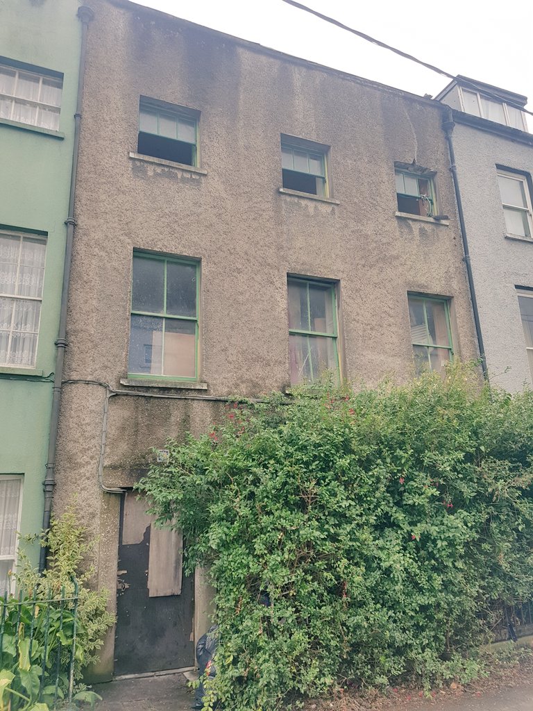 another derelict property in centre of  #Cork, someone's home, or homes, not right these are lying empty & so many of our city neighbours  #homeless, such a waste  #socialcrime  #inequality, shouldn't be acceptable  #CorkCC  #dereliction  #homelessness  #culturalheritage  #socialjustice