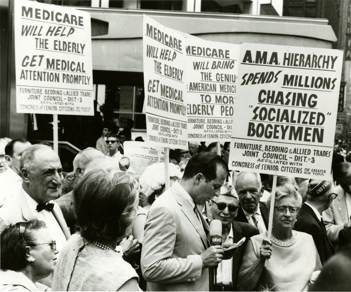 Movement4M4A's tweet photo. Photo: Members of the Congress of Senior Citizens of Greater New York hold placards to demonstrate their support of Medicare. #55yearsofMedicare https://t.co/KaRNS4GWf0 https://t.co/Sbg04DOY5r