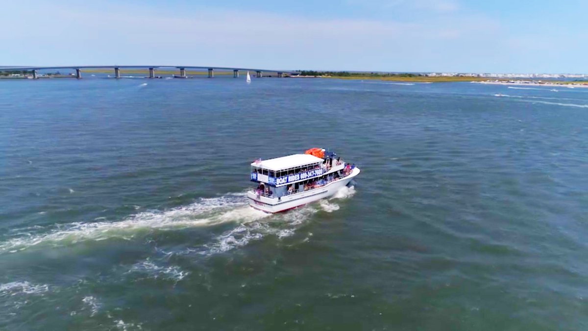 boat_ac's tweet photo. If there’s a will, there’s a wave! ☀️🌊
#jerseybound #acpromoter #summertime #saltlife #getoutside #exploremore #discover #adventuretime #acbound #atlanticcitybound #jersey #ac #goodtimes #enjoy #tourism #outdoor #dontmisstheboat https://t.co/LPvBwKPDsh