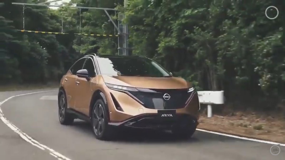 sruedasmx's tweet photo. En este video te platico en qué consiste la nueva propuesta de Nissan para llegar al mercado de eléctricos con su SUV Crossover Ariya. https://t.co/yHwQXPaFSd #Ariya #ariyaconcept https://t.co/C0O6YiMKqD