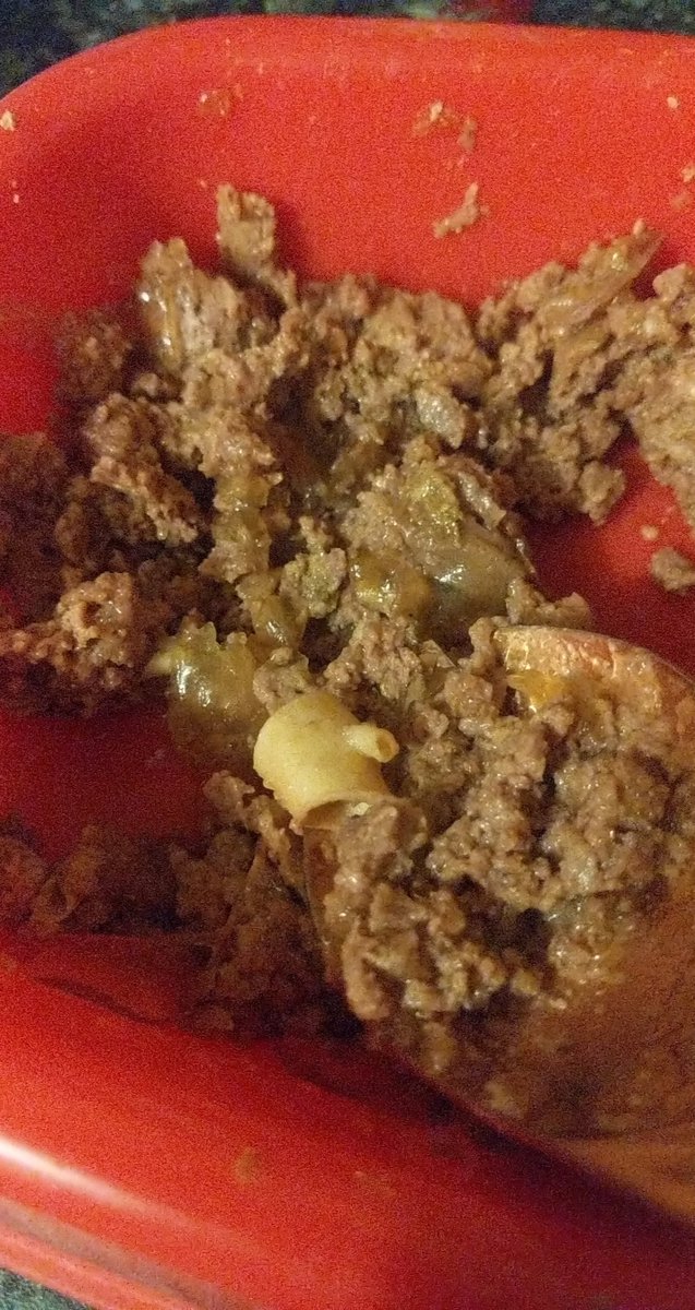 Jodieboyce's tweet photo. @AsdaServiceTeam opened my lil kittens PATE food, began to break up in her bowl and found this???? I'm not sure I even want to know what it is. I'm so, so grossed out https://t.co/m0iyA1o10t
