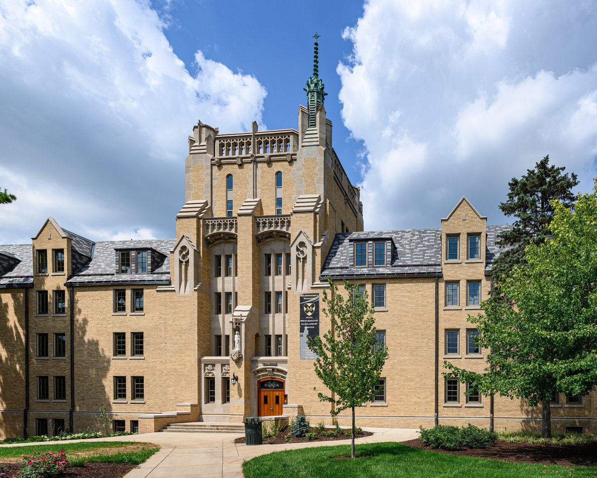 NDAlumni's tweet photo. Morrissey Hall was built in 1925 on Notre Dame's "Gold Coast" and is named after Rev. Andrew Morrissey, C.S.C. Today, the Manorites are well known for their food sales at Yaz's (named after Carl Yastrzemski) and the annual Manor Medallion Hunt. #DormsofND https://t.co/yPJ2oBgpr8