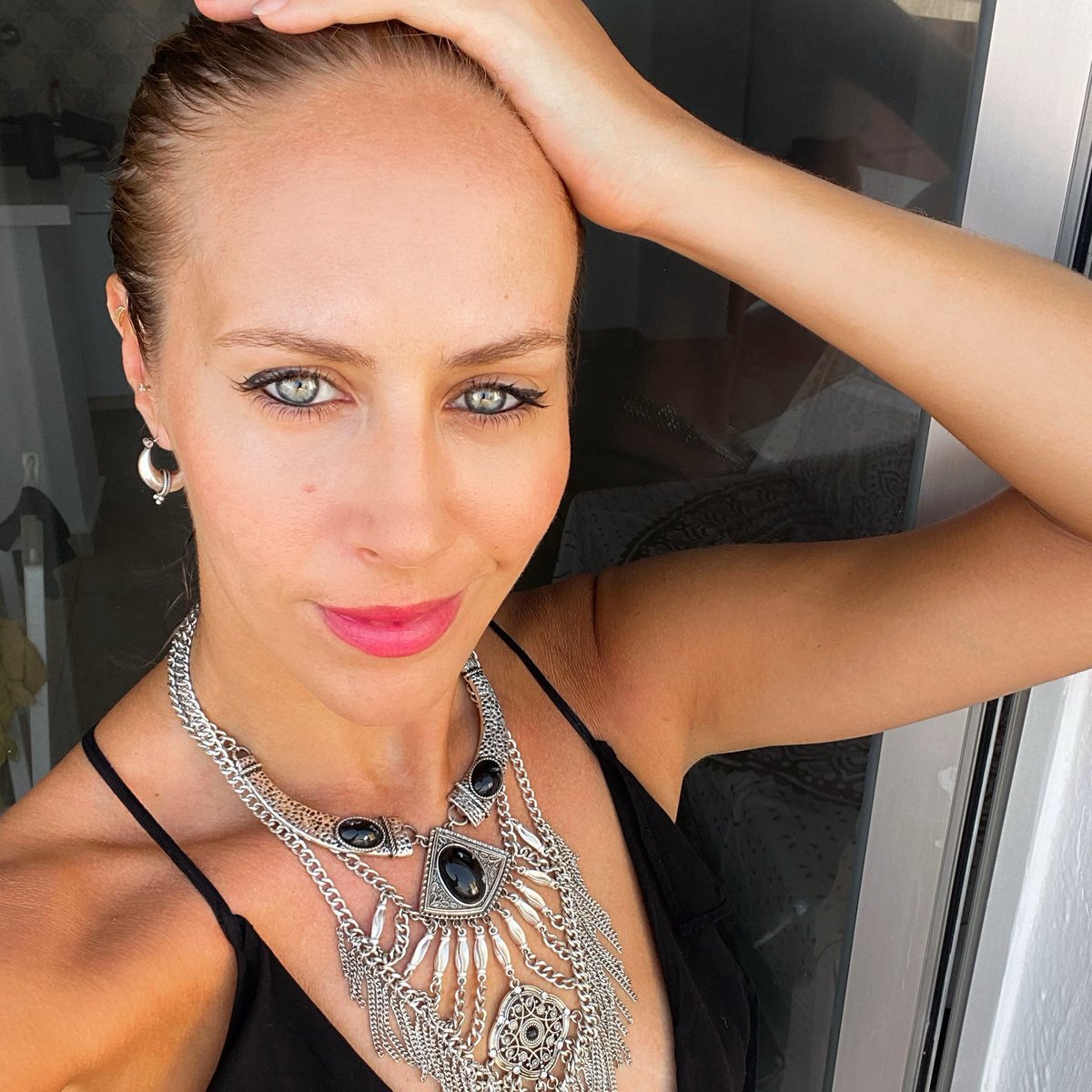 katx_music's tweet image. I love it when you call me seńorita 💃 #ibiza #lightarmy