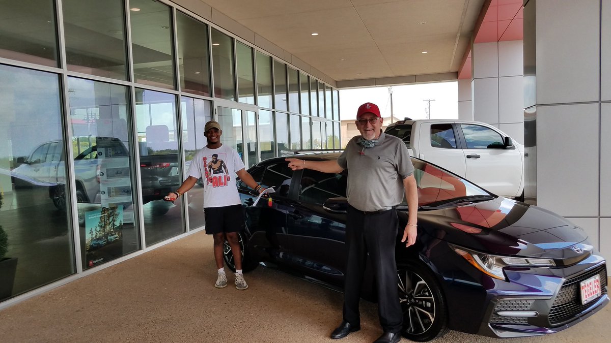 klovethealpha's tweet photo. Today my son @easymoneyrico put all of his hard-earned money into a grown man purchase instead of a grown man pair of Jordans! I am More than proud of you son #2020ToyotaCorollaSE #JustSignAndDrive #NoCoSignerNeeded
#ApprovedInLessThanAnHour
#GodDidIt https://t.co/AjAmR9ZNfu
