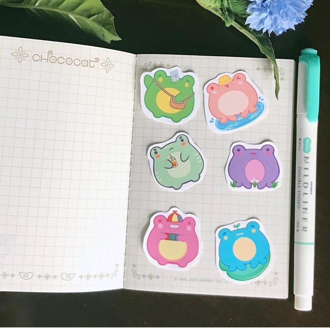 91_Got7's tweet photo. 🐸New frog sticker pack🐸 
Etsy shop: https://t.co/LuWjTpEKyd
#frog #frogstickers #stickerpack #kawaii #cute #cutefrogs #froggy #gamer #etsy #stickershop #smallbusiness https://t.co/PzAeCxXABR