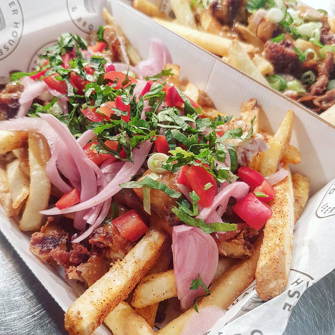 bern_whitehead's tweet photo. Fried chicken loaded fries...Katsu curry and proper Wet fries, it's the QHFC gravy 100% #friedchicken #fries #katsu #kfcgravy @quarterhousenq https://t.co/xHpqNPrUDG