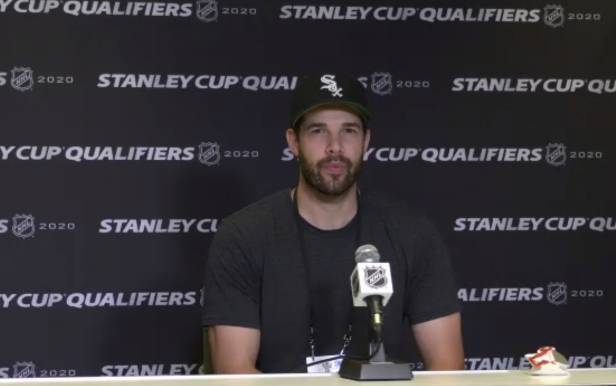 whitesox's tweet image. Lookin' good, Crow. Go #Blackhawks!

📸: @CRoumeliotis