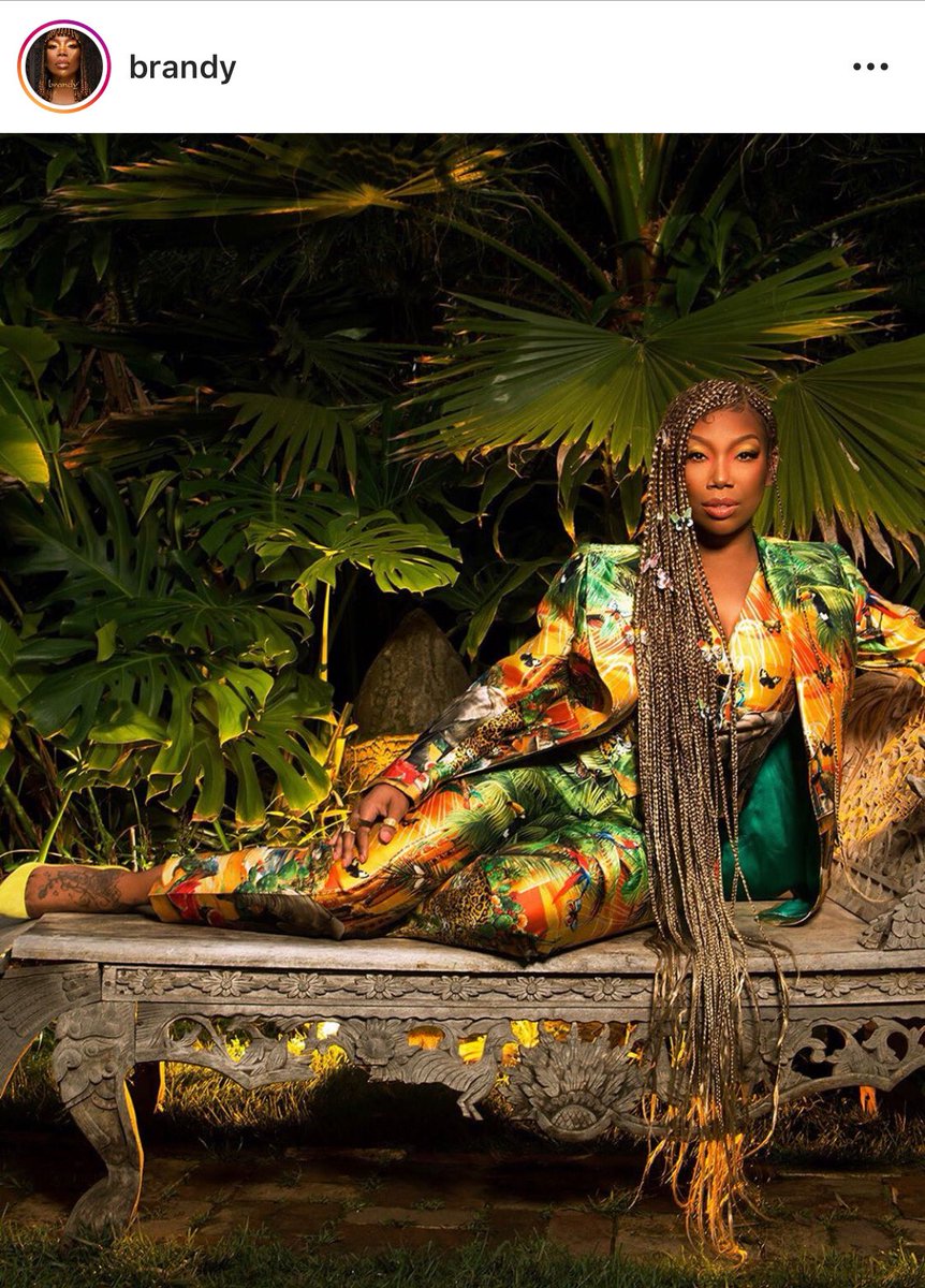 parleyment's tweet photo. Brandy said Black is Queen. https://t.co/pECXWCc2Eh