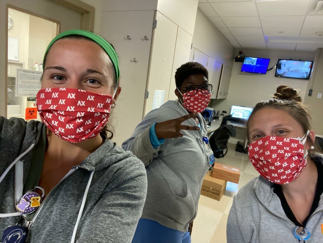 XVFoundation's tweet photo. Things that make us smile: our health heroes (including @fasTandFEURYous) rocking our #XVF Masks! 😷 ❤ 😃
-
Thank you to all of our new donors from April who sponsored a mask donation to Tess's hospital! https://t.co/X82Tx7zuBf
