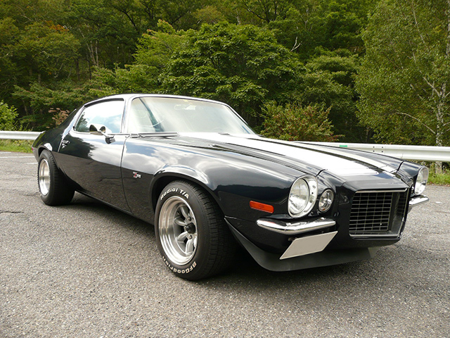 We were remiss before in not posting the Camaro on Wats (not the only one), the owner of which says (via Google Translate) "American car Camaro also suits the best R-type Watanabe. I am very satisfied." Same here.  http://www.rs-watanabe.co.jp/sugaya-z28/ 