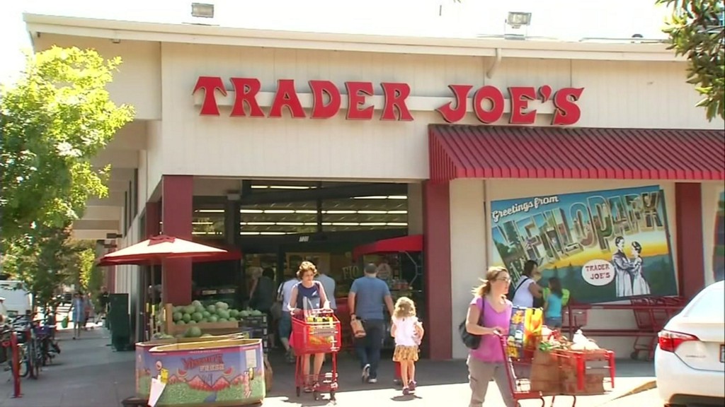 Trader Joe's says it will not rebrand ethnic food labels despite petition calling names racist abc13.co/3jUsCZG
