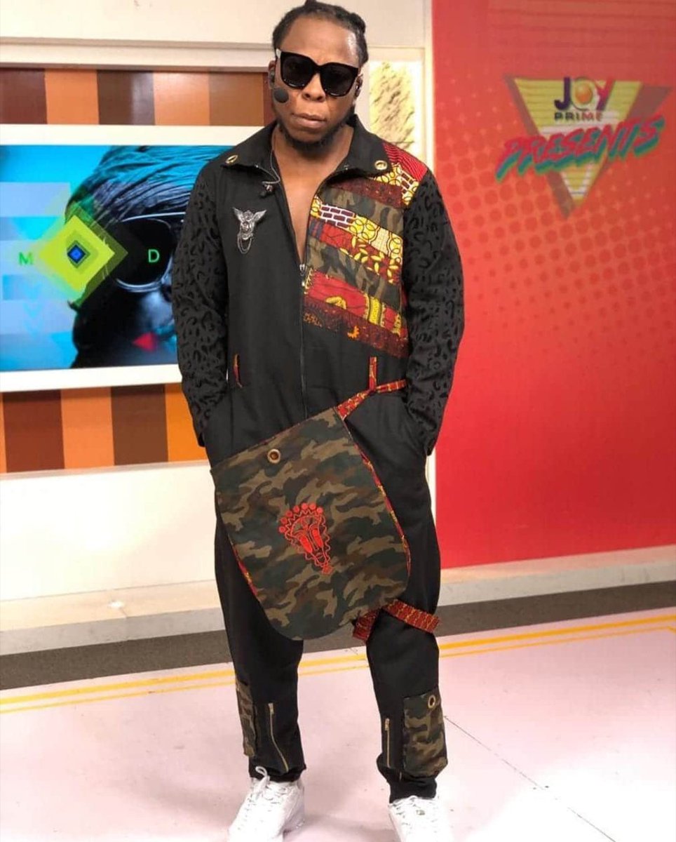 MoniflexJ's tweet photo. MoodSwings from the King @iamedem https://t.co/dss2JUxcvK