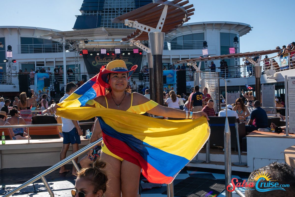 salsacruise's tweet photo. The #SalsaFam represents so many amazing countries! Like Colombia, Chile, Puerto Rico, Mexico, and more! 🇨🇴🇨🇱🇵🇷🇲🇽 What country are you from?
.
La #SalsaFam representa tantos países increíbles! Colombia, Chile, Puerto Rico, Mexico y más! 🇨🇴🇨🇱🇵🇷🇲🇽 De qué país eres? https://t.co/Zmze07aEEw