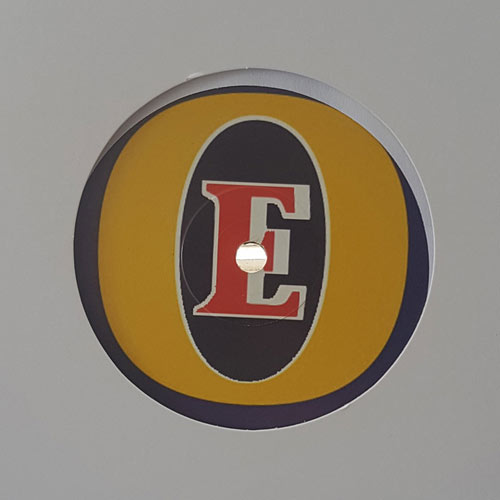 #VinylGiveaways
Fresh 45 feat. #ParisGroovescooter + #DJSoup on <a href="/ThatsNotAnEdit/">That’s Not An Edit</a> 7".
To be in the running to #WIN one of 3 copies: tinyurl.com/GroovescooterE…