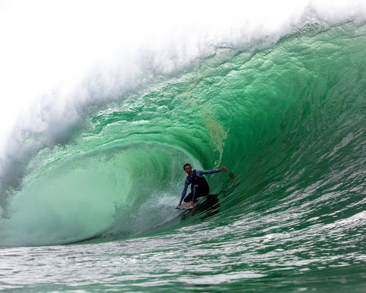 dhdsurf's tweet photo. Jamie Thomson, getting his share of Narrabeen's finest.
#Ducksnuts ⚡️ #TravelSeries 📷 @gfunk_ @ianbirdphoto
https://t.co/IFs9EWPVzh https://t.co/SwFQjoTX8c