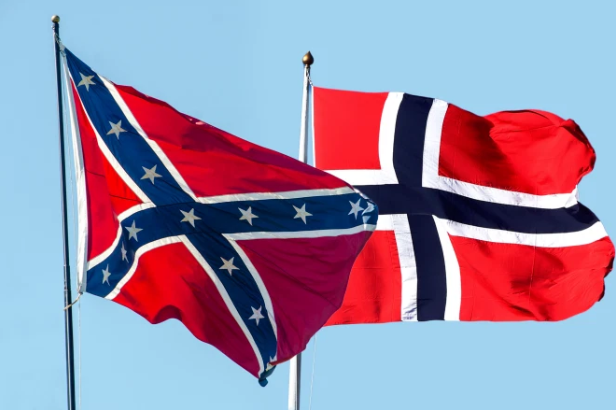 DeanTho97257638's tweet image. #knowyourflags Some people really need to buy a book of flags.  A Norwegian couple in Michigan had to pull their Norwegian flag because people thought it was Confederate.
