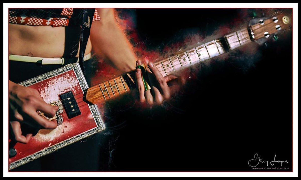 samfishcigarbox's tweet photo. As a prelim to next January’s Annual Samantha Fish Cigar Box Guitar Festival – New Orleans, the producers are rolling out a worldwide open call for musicians amateur, pro; solo, duo or group to participate in a contest based on video performances. Details- https://t.co/KlXWScivbC https://t.co/4A52q1ps2b