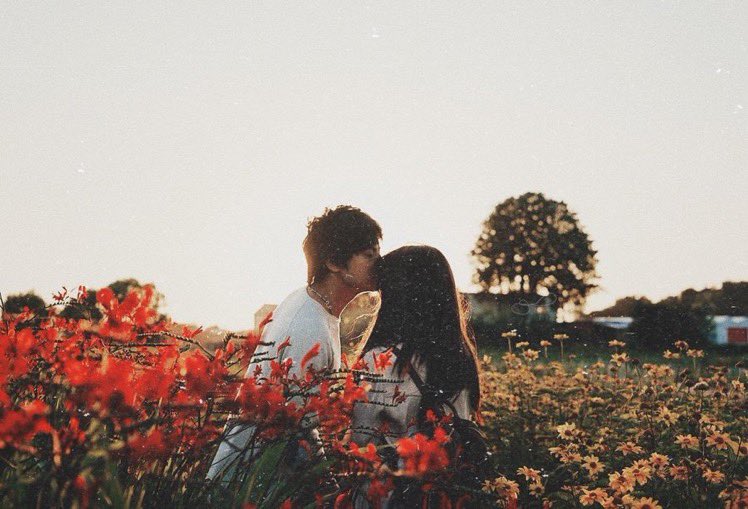 Anroe_A's tweet photo. @davelascano07 “Together, we faced endings. And together, we welcomed new beginnings.”
The Hows Of Us this coming April 12 on @iwant. ❤️ #iWantTheHowsOfUs https://t.co/K1xH0GL0Ee