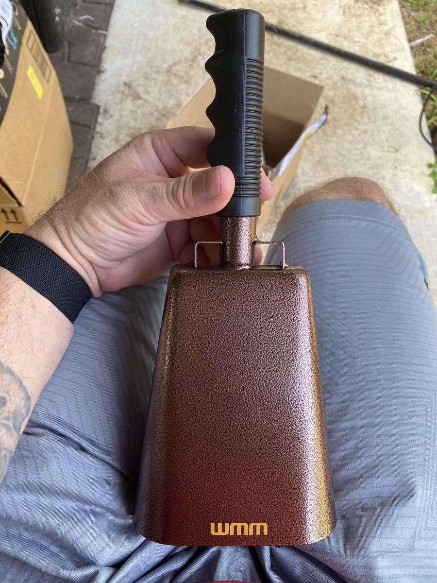 lobopowerlifti1's tweet photo. If you know, you know. #PRbell #itgetsrungoften I hope whoever stole our other bell never sets another PR again. https://t.co/X3NUnYRGi6