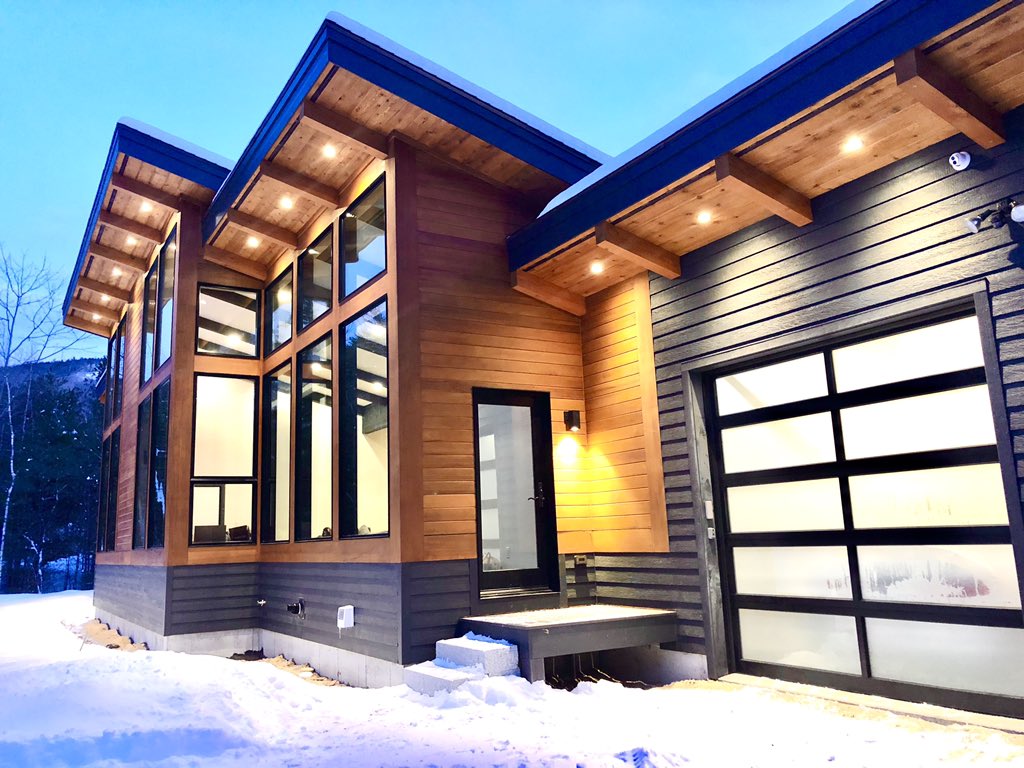 PeterSouhleris's tweet photo. Completed North Conway NH Vacation Rental ✅ what do you think ? https://t.co/8Q8AsnE2Fd