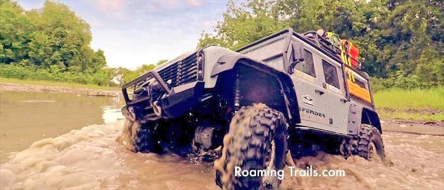 RoamingTrailsRC's tweet photo. (VIDEO) Watch "Muddy Trails" video here: https://t.co/0Wnay50Fvb
In South Texas, the rain has not stopped and nor has the fun! 🤣 Work hard, play hard! Traxxas Land Rover Defender can take a beating! @RoamingTrailsRC #traxxas #roamingtrails #offroadrc
#rclife #rclens #rcfun https://t.co/PTUiTgUibv