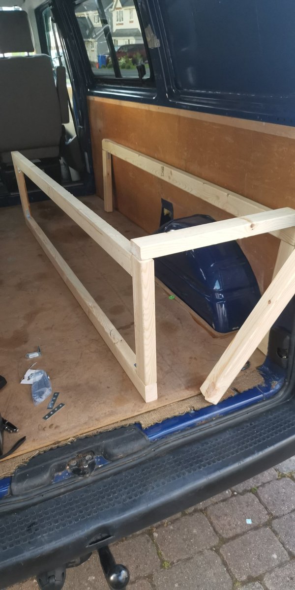 EvsNo8's tweet photo. Finally got round to starting the bedframe #projectt4 #t4 #buildabed #freddiethevw #adventures #vdub https://t.co/qmbdlUUHrD