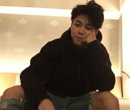 jimin in ripped jeans ; a thread