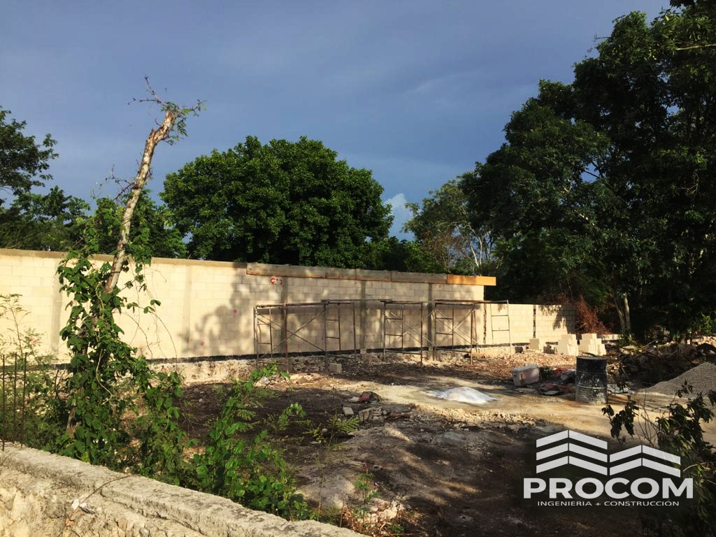 ProcomMx's tweet image. ¿Proyecto nuevo? Cotiza en PROCOM ✅

Contamos con la experiencia necesaria para cumplir tus sueños, desde el proyecto ejecutivo, Modelado 3D, permisos de construcción hasta la ejecución de tu obra 👷‍♂️

Cuida tu dinero y asegura que tus recursos se apliquen de manera eficiente.💰