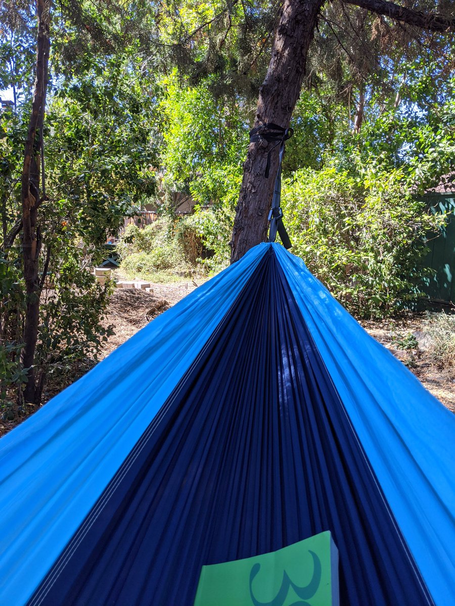 UsaWorkplace's tweet photo. Working from home. https://t.co/9dVNY9pYnh