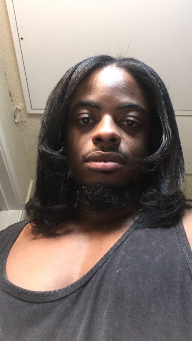 dontfollowmekaa's tweet photo. OH CAUSE I THOUGHT A BALD HEADED H0E SAID SOME! 🤬

#MekkyWithTheGoodHair #Samson #Meka3000 #Inches #FleekeyZeekey #CuffYoChick https://t.co/arLn7SiSI1