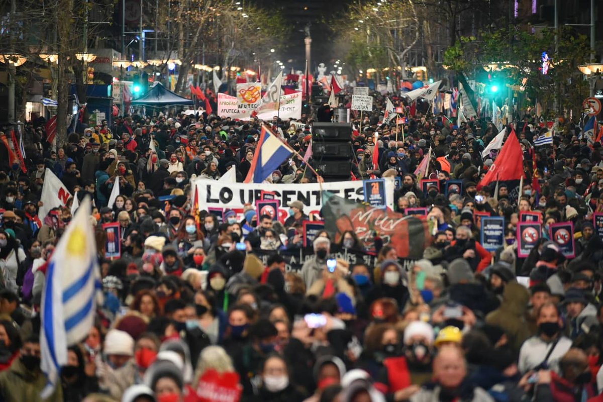 AlfTuitea's tweet image. Estaremos a la talla ✊

#LoUrgenteEsLaGente #NoALaLuc