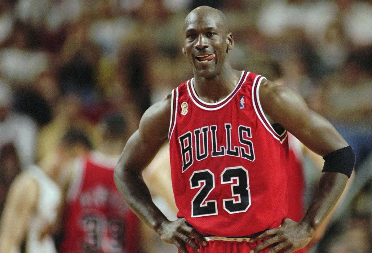 1989, The Shaved Head to Cover Male Pattern Baldness, Michael Jordan