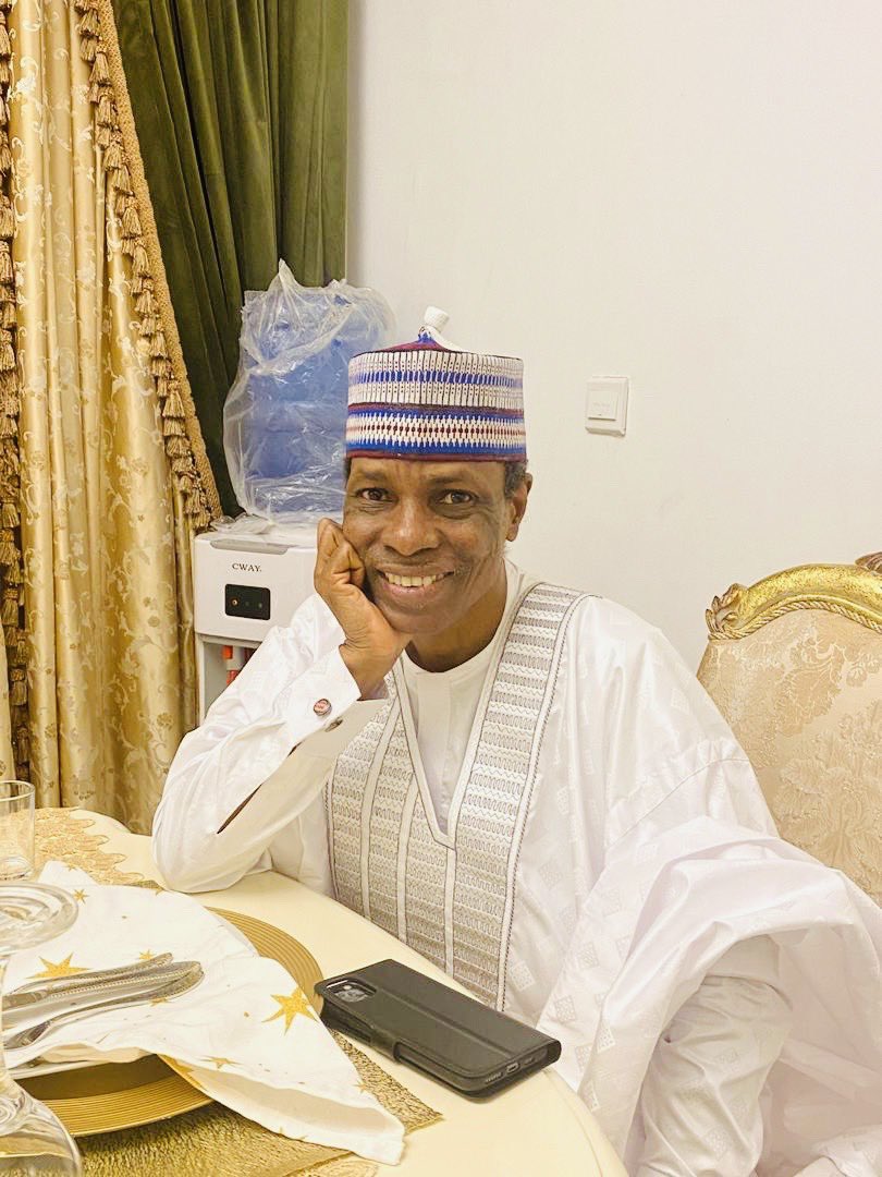 MukhtarShagari's tweet photo. In the name of Allah the beneficent the merciful.I congratulate Muslims the world over on this important occasion of Edil-Kabir.May Allah bring peace to Nigeria and the world as a whole. https://t.co/FR8Totshtt