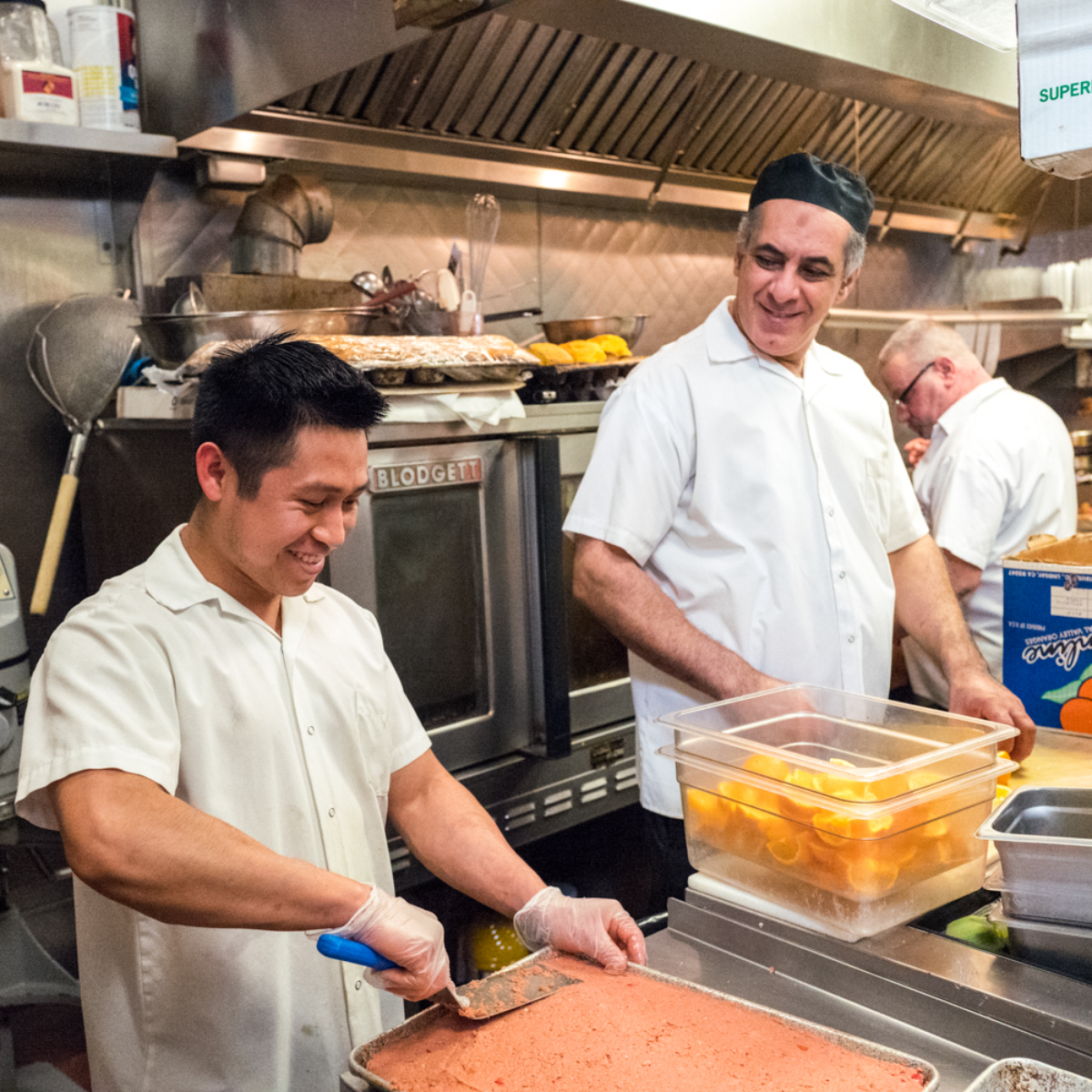 BallSquareCafe's tweet photo. Guest satisfaction is one of our top priorities, and we want every experience to be a positive one here. https://t.co/rXzCXAoesg