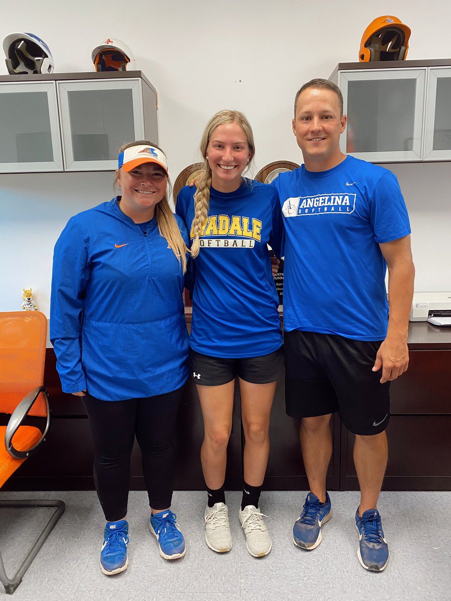 Excited to announce that I have committed to Angelina College to further my education and softball career!! Without God none of this would have been possible! I also want to thank my parents, brother, and every coach who has helped me along the way. GO ROADRUNNERS!!