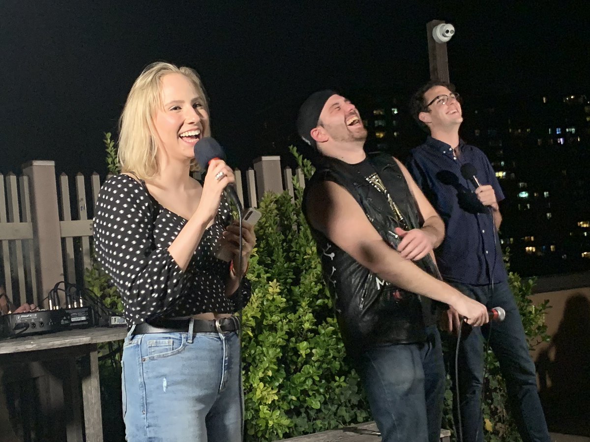ComedyFightNYC's tweet photo. Check out some πΈ from this weeks show
Main Event #JulieRay & @drevyanko gave everyone an amazing fight!!
Guest Judges @Shaydozer @ChrisFromBklyn @somaddysmith & #GabbyBryan & Officials showed everyone how CFC does it
Catch you at the next venue in Philly!!
πΈ: @IronicPunHere https://t.co/jIUnbHbWCE